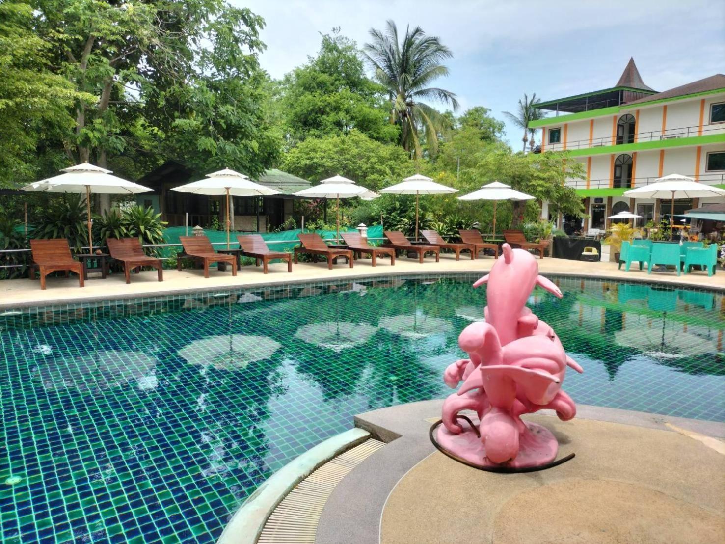 Hostel Lotus *